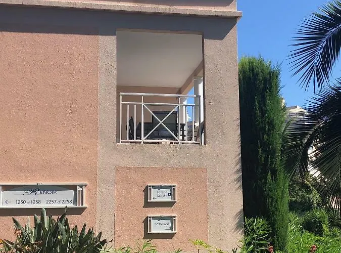 Daire T2 Superbe Vue Cannes