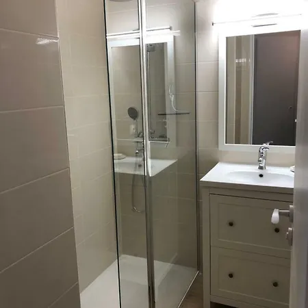 T2 Superbe Vue * Канны