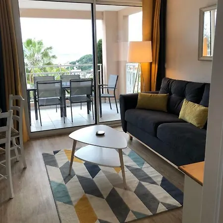 T2 Superbe Vue Cannes